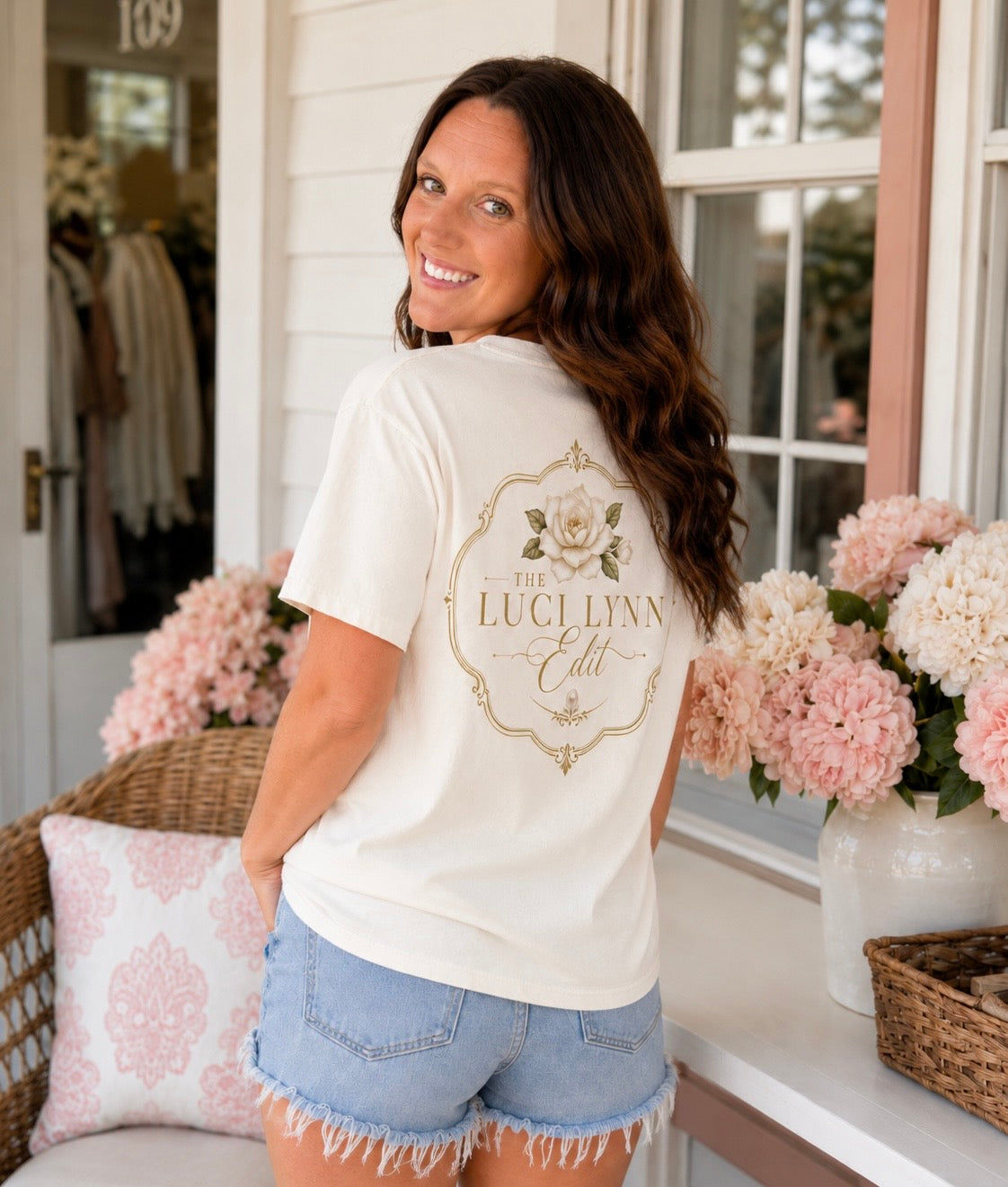 THE LOGO TEE